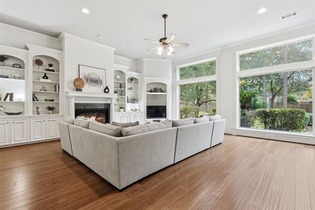 8615 Haven Woods Way, Tomball, TX 77375