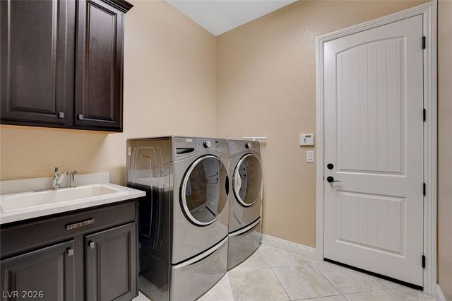 277 Besame Court, Las Vegas, NV 89138