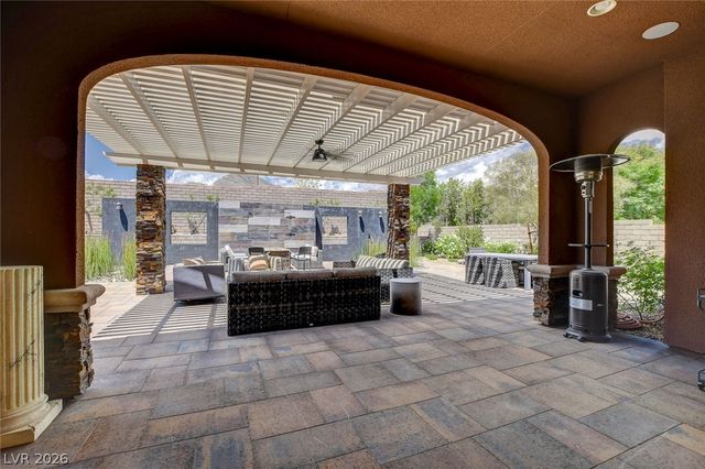 277 Besame Court, Las Vegas, NV 89138