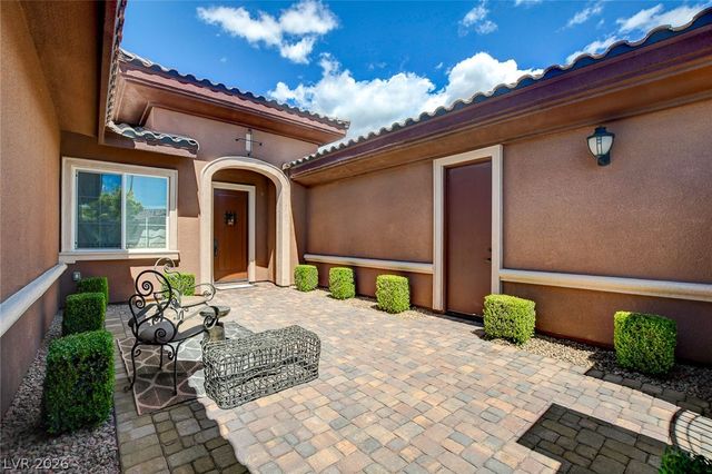 277 Besame Court, Las Vegas, NV 89138