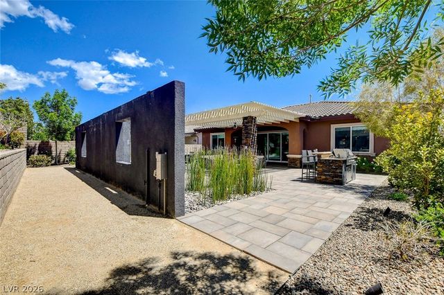 277 Besame Court, Las Vegas, NV 89138