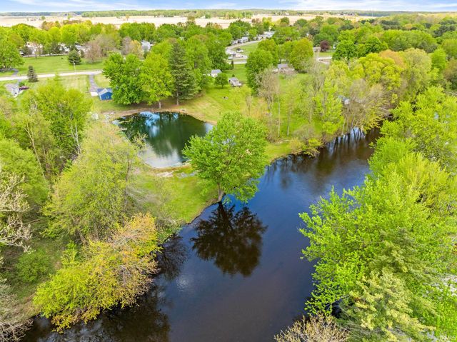 3825 W Old Road 30, Warsaw, IN 46580