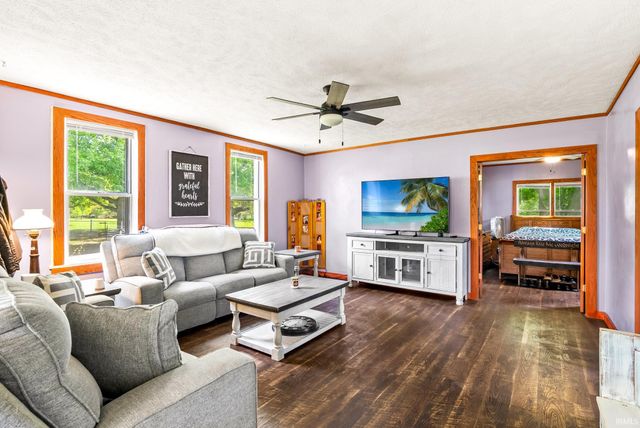 3825 W Old Road 30, Warsaw, IN 46580