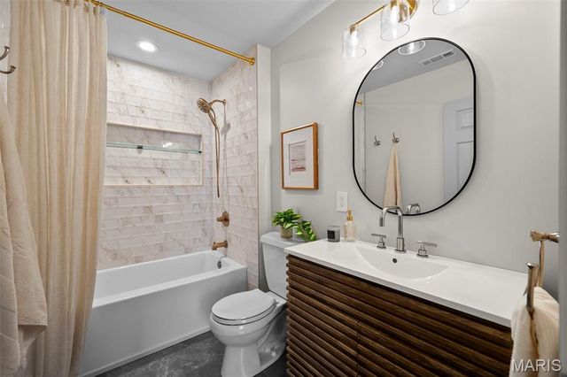 2408 Redbud Valley Court, Wildwood, MO 63038