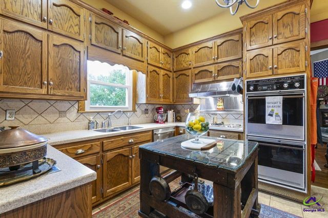 147 Stafford Avenue, Barnesville, GA 30204