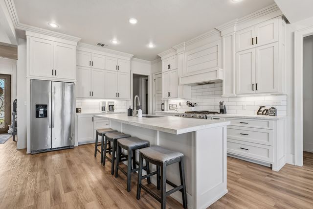 1113 16th Street, Shallowater, TX 79363