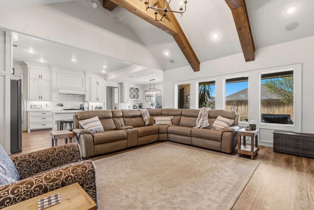 1113 16th Street, Shallowater, TX 79363