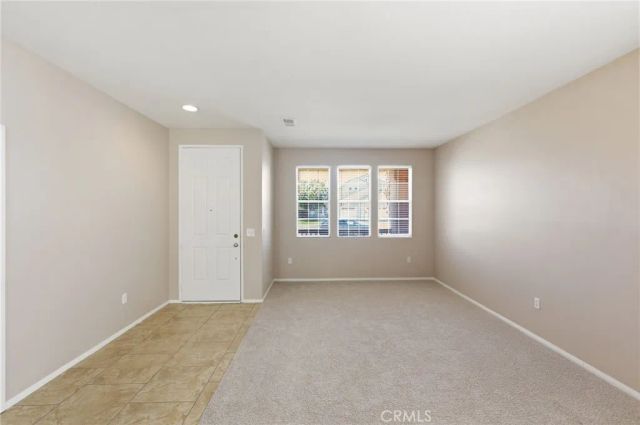 231 Spinnaker, San Jacinto, CA 92583