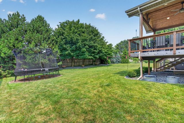 15526 S Red Bud Lane, Lockport, IL 60441
