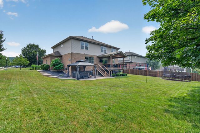 15526 S Red Bud Lane, Lockport, IL 60441