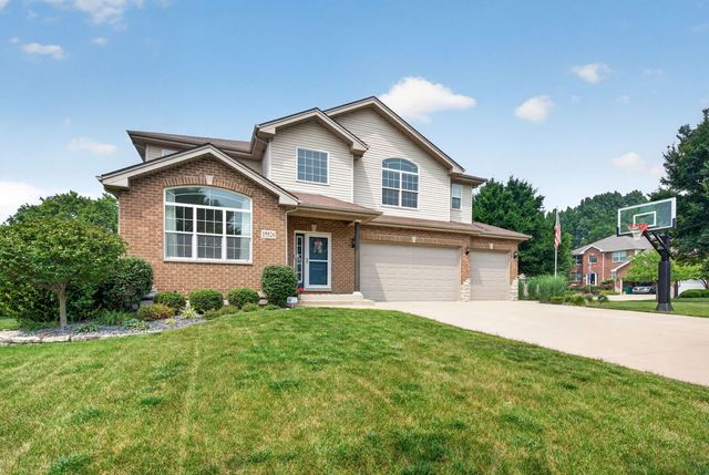 15526 S Red Bud Lane, Lockport, IL 60441