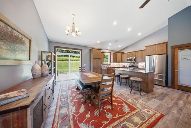 911 67th Avenue, Hudson, WI 54016