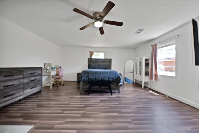 331 W Vinyard Road, Duncanville, TX 75137