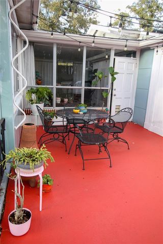 1011 E CRENSHAW STREET, Tampa, FL 33604