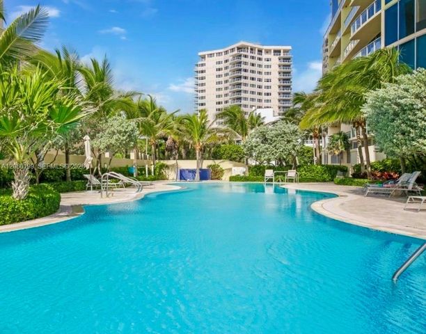 1200 Holiday Dr 705, Fort Lauderdale, FL 33316