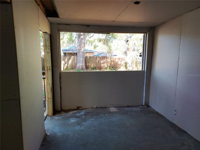 1426 17TH STREET W, Bradenton, FL 34205