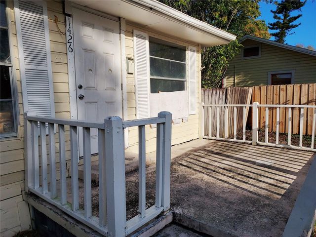 1426 17TH STREET W, Bradenton, FL 34205