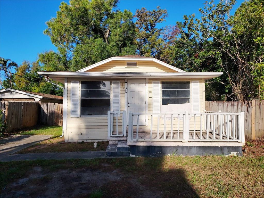 1426 17TH STREET W, Bradenton, FL 34205