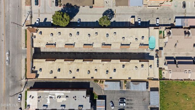 38710 E 10th Street 18, Palmdale, CA 93550