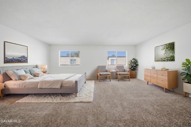 38710 E 10th Street 18, Palmdale, CA 93550