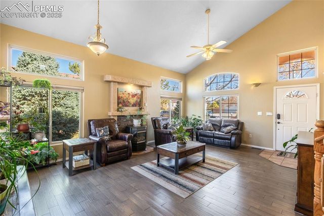 165 S Glenrose Drive, Pueblo, CO 81007