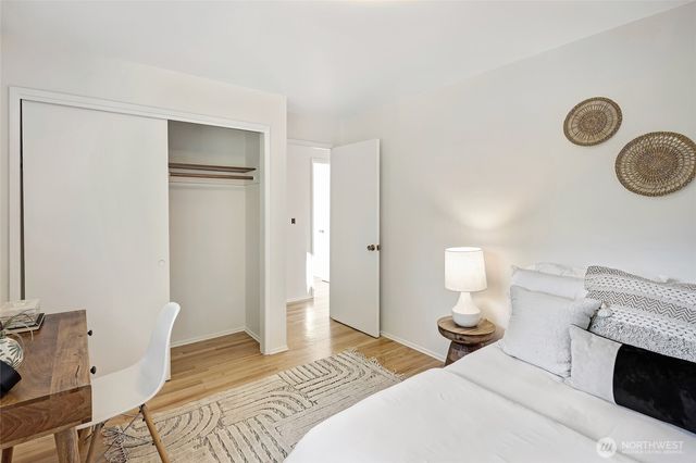 3933 S Mead Street, Seattle, WA 98118