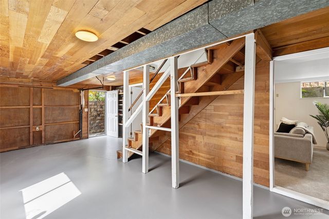 3933 S Mead Street, Seattle, WA 98118