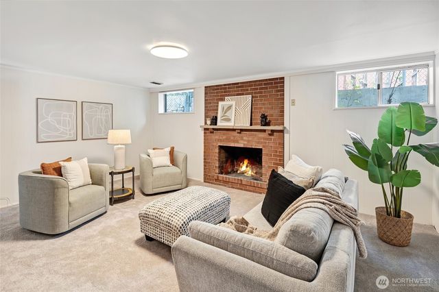 3933 S Mead Street, Seattle, WA 98118