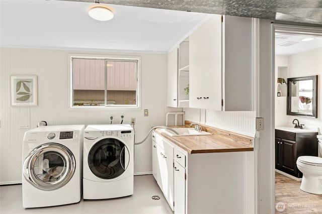 3933 S Mead Street, Seattle, WA 98118