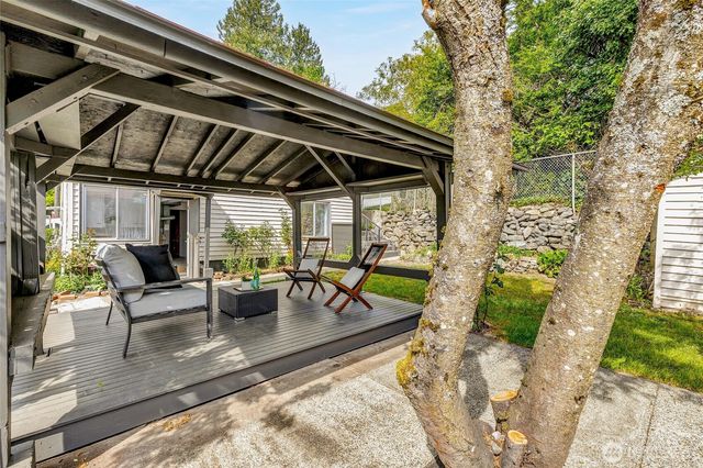3933 S Mead Street, Seattle, WA 98118