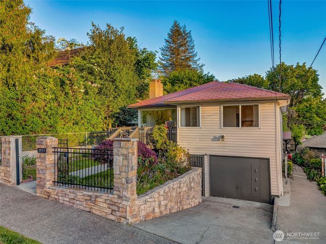 3933 S Mead Street, Seattle, WA 98118