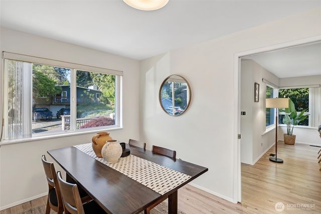 3933 S Mead Street, Seattle, WA 98118