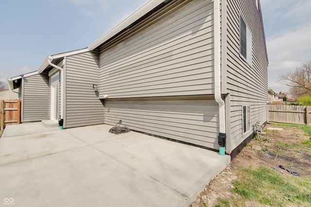 157 Southridge Lane, Westfield, IN 46074