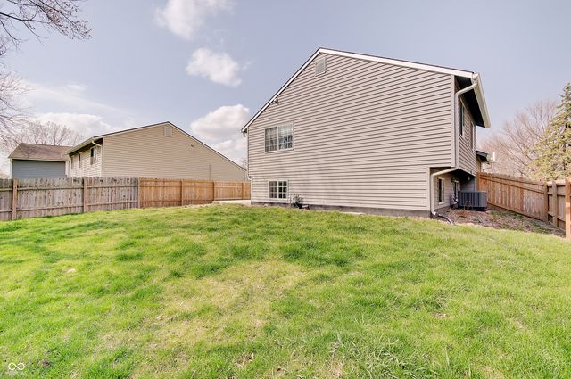 157 Southridge Lane, Westfield, IN 46074