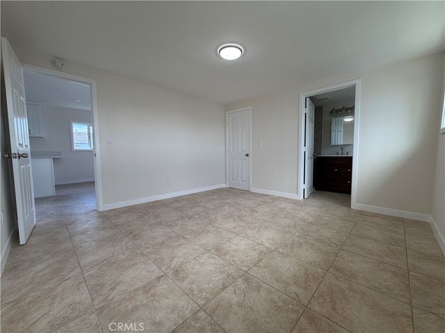 649 E 87th, Los Angeles, CA 90002