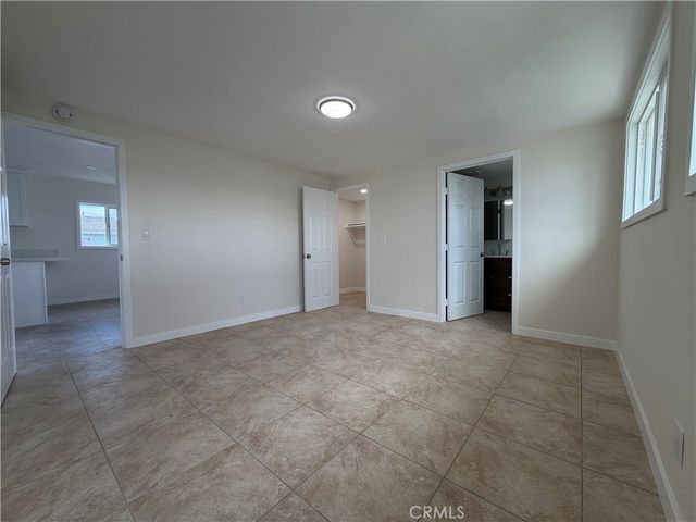 649 E 87th, Los Angeles, CA 90002