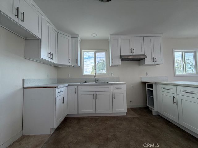 649 E 87th, Los Angeles, CA 90002