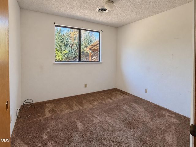 181 Southridge Way, Grants Pass, OR 97527