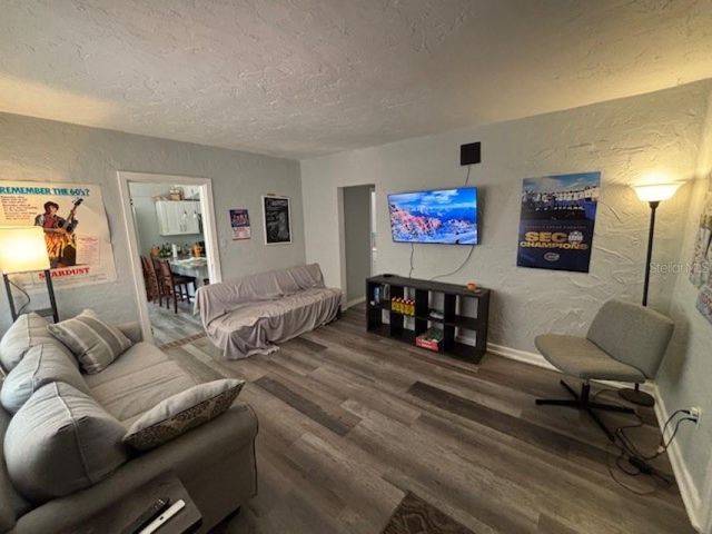 203 NW 25TH STREET, Gainesville, FL 32607