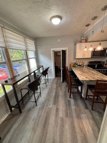 203 NW 25TH STREET, Gainesville, FL 32607