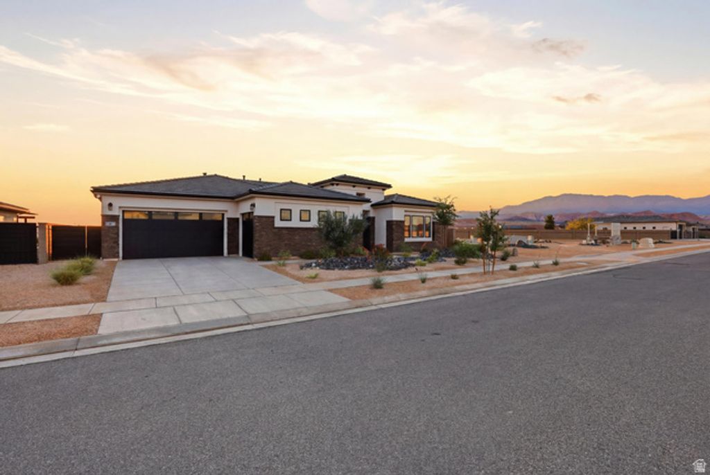 Image 1 of property listing at 81 N HIGHLAND PKWY #108, Washington, UT 84780