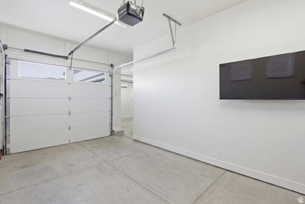 Image 12 of property listing at 81 N HIGHLAND PKWY #108, Washington, UT 84780