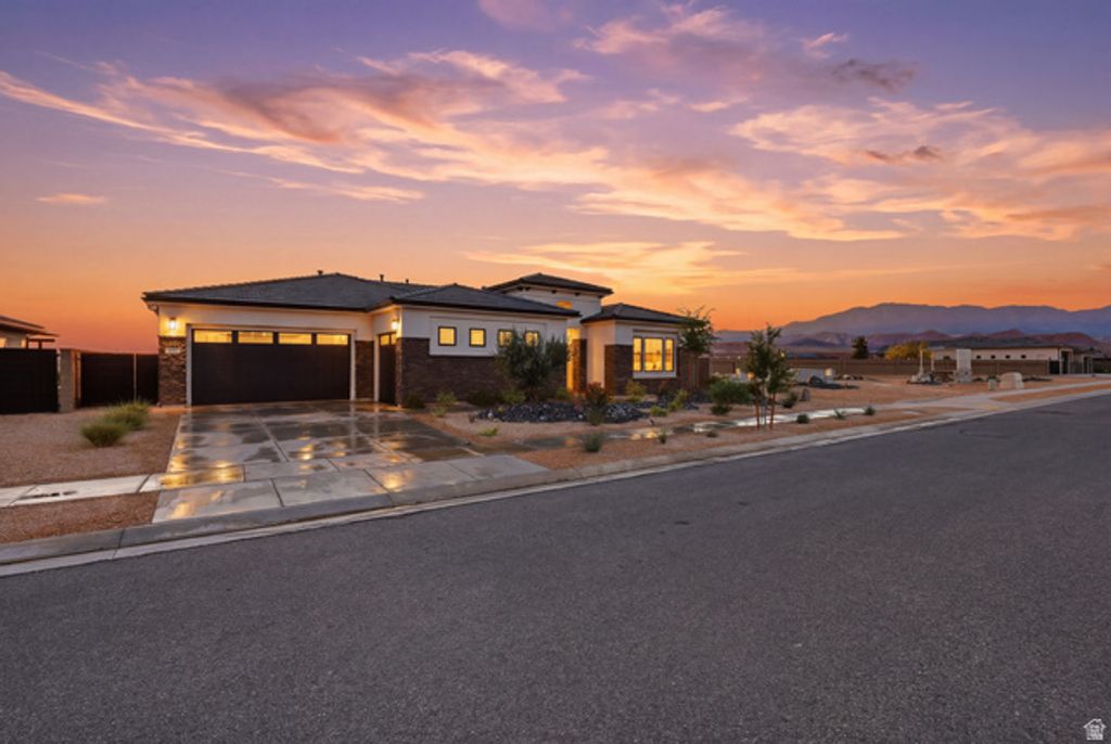 Image 21 of property listing at 81 N HIGHLAND PKWY #108, Washington, UT 84780