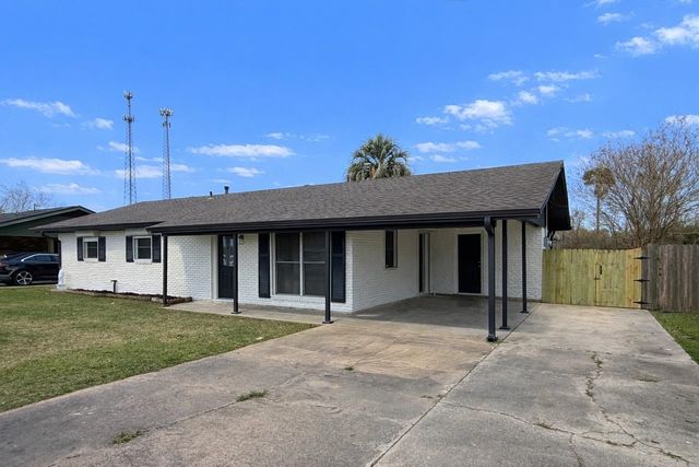 207 Bellaire Drive, Houma, LA 70360