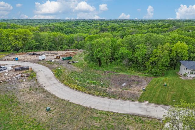 8070 NW 28th Lane, Ankeny, IA 50023