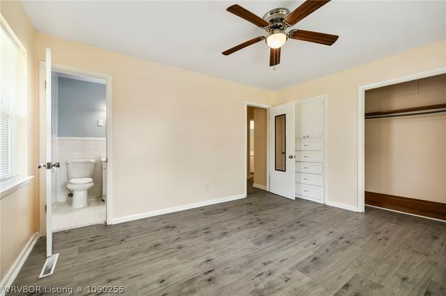 2211 S 64th Street, Fort Smith, AR 72903
