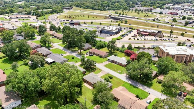 2211 S 64th Street, Fort Smith, AR 72903