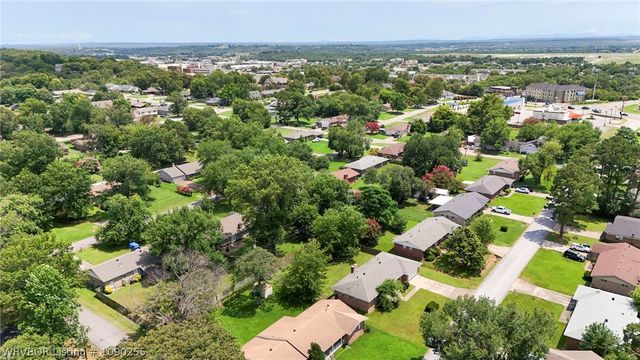 2211 S 64th Street, Fort Smith, AR 72903