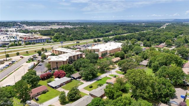 2211 S 64th Street, Fort Smith, AR 72903