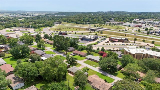 2211 S 64th Street, Fort Smith, AR 72903